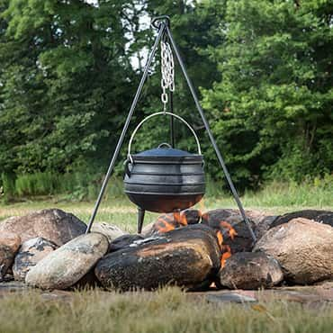 Bon Voyage 3-Leg Cast Iron Potjie Pot - Big5 Cookware Factory Shop